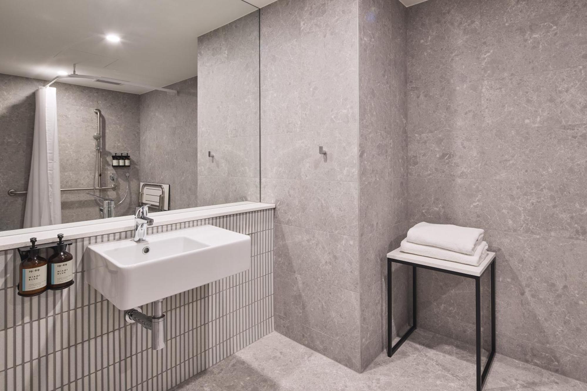 Hotel Alba Аделаїда Екстер'єр фото